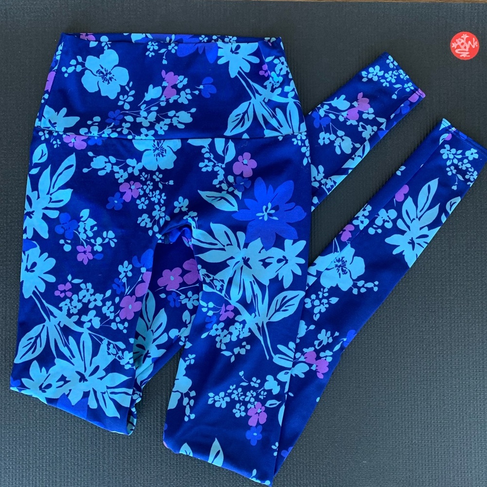 K-Deer High Waisted yoga pants